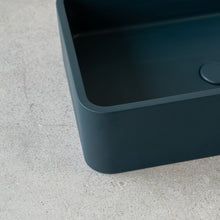 Cargar imagen en el visor de la galería, LAVAMANOS FLOW SOLID BOSQUE