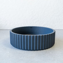 Cargar imagen en el visor de la galería, LAVAMANOS ASTRA SOLID NEGRO