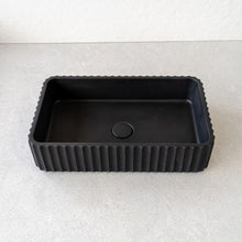 Cargar imagen en el visor de la galería, LAVAMANOS CHROMA NC BLACK