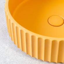 Cargar imagen en el visor de la galería, LAVAMANOS ASTRA SOLID LIMA