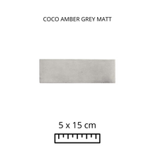 Cargar imagen en el visor de la galería, COCO AMBER GREY MATT 5X15
