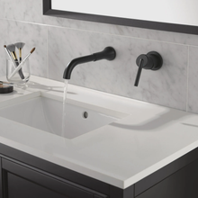 Cargar imagen en el visor de la galería, Grifería Trinsic T3559LF Matt Black
